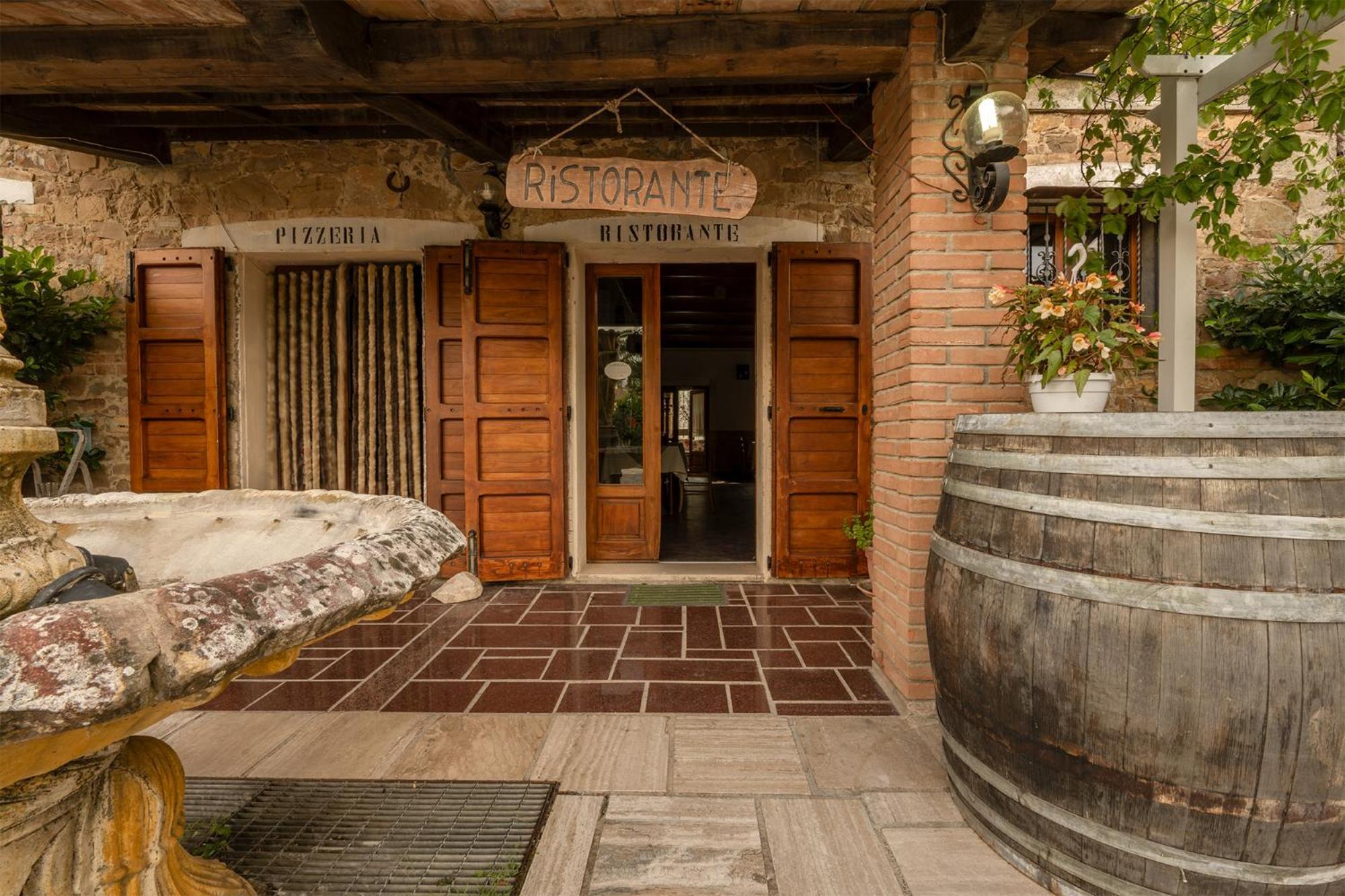B&B Locanda Sant'Antimo Montalcino Dış mekan fotoğraf
