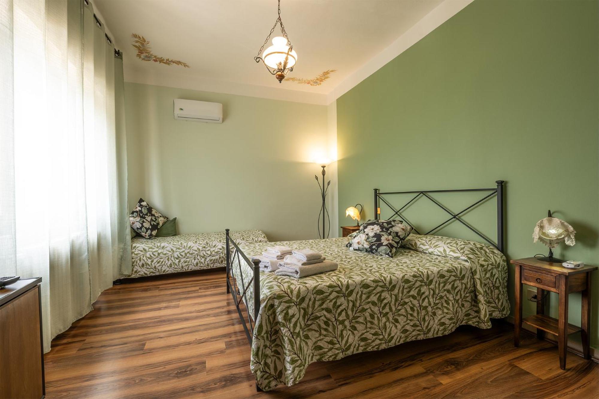 B&B Locanda Sant'Antimo Montalcino Dış mekan fotoğraf